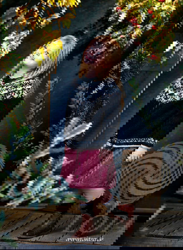 Systur og bræður - Lopidesign